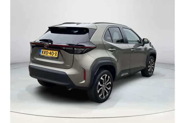Toyota Yaris Cross (2024) thumbnail 5