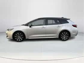 Toyota Corolla (2022) thumbnail 2