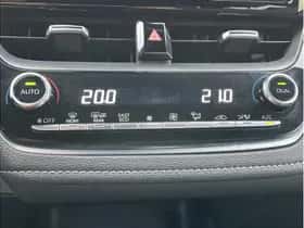 Toyota Corolla (2022) thumbnail 16