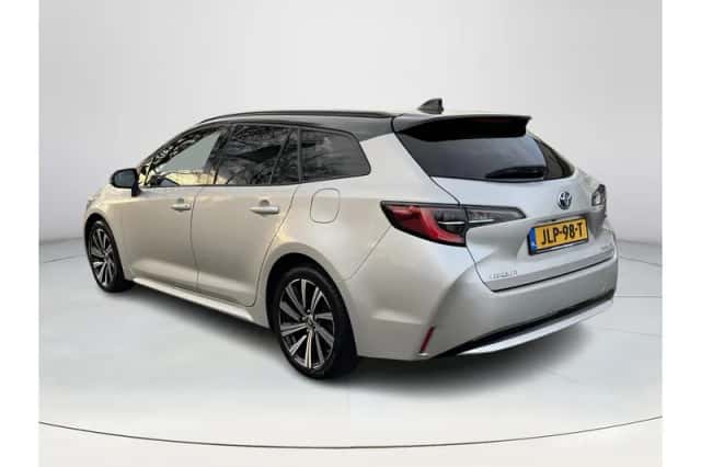 Toyota Corolla (2022) thumbnail 3