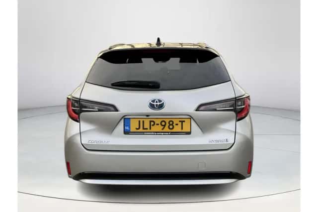 Toyota Corolla (2022) thumbnail 4