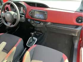Toyota Yaris (2019) thumbnail 11