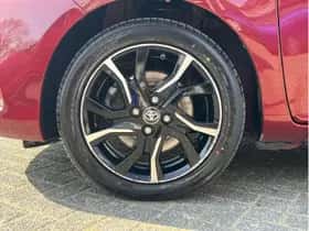 Toyota Yaris (2019) thumbnail 9