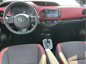 Toyota Yaris (2019) thumbnail 10