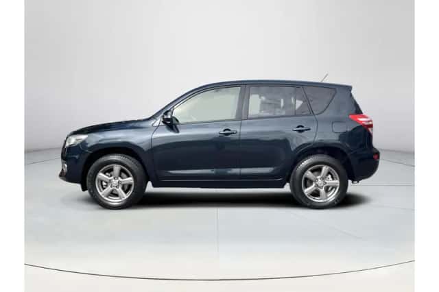 Toyota RAV4 (2012) thumbnail 2