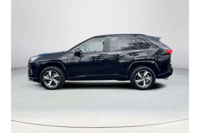 Toyota RAV4 (2021) thumbnail 2
