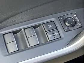 Toyota RAV4 (2021) thumbnail 20
