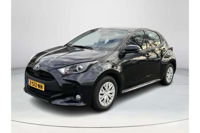 Toyota Yaris (2023) thumbnail 1