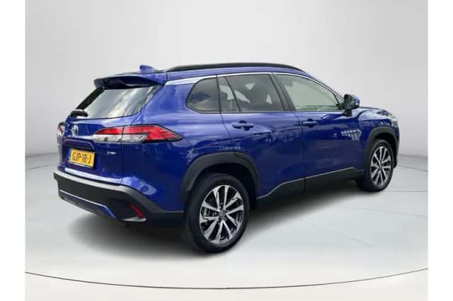 Toyota Corolla Cross (2024) thumbnail 5