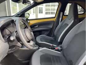 Toyota Aygo X (2025) thumbnail 11