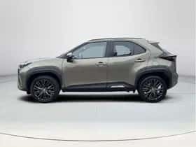 Toyota Yaris Cross (2022) thumbnail 2