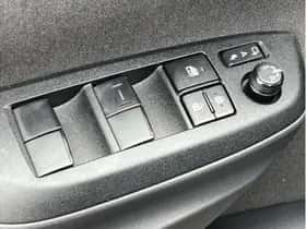 Toyota Yaris Cross (2022) thumbnail 10