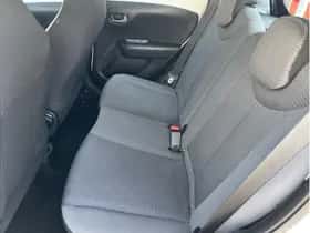 Toyota Aygo (2021) thumbnail 17