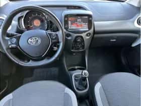 Toyota Aygo (2021) thumbnail 18