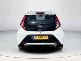 Toyota Aygo (2021) thumbnail 4