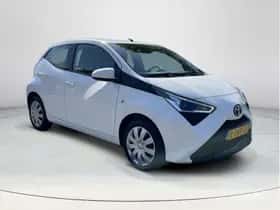 Toyota Aygo (2021) thumbnail 7