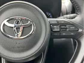 Toyota Yaris Cross (2022) thumbnail 17