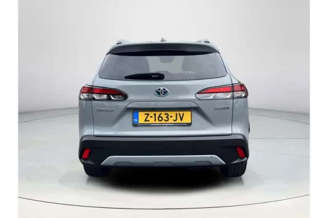 Toyota Corolla (2024) thumbnail 4