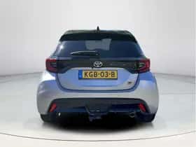 Toyota Yaris (2025) thumbnail 4