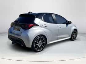 Toyota Yaris (2025) thumbnail 5