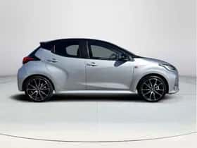 Toyota Yaris (2025) thumbnail 6