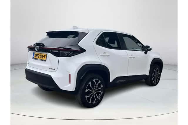 Toyota Yaris Cross (2022) thumbnail 5