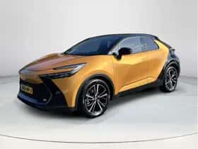 Toyota C-HR (2024) thumbnail 1