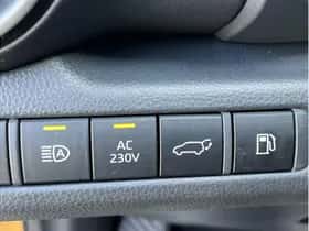 Toyota C-HR (2024) thumbnail 19