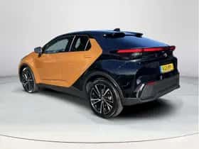 Toyota C-HR (2024) thumbnail 3