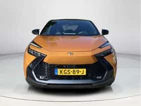 Toyota C-HR (2024) thumbnail 8
