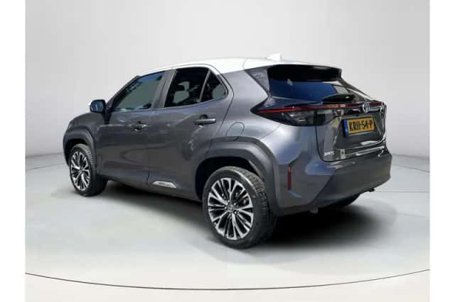 Toyota Yaris Cross (2022) thumbnail 3