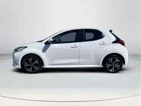 Toyota Yaris (2024) thumbnail 2
