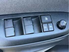Toyota Yaris (2024) thumbnail 20