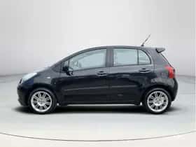 Toyota Yaris (2007) thumbnail 2