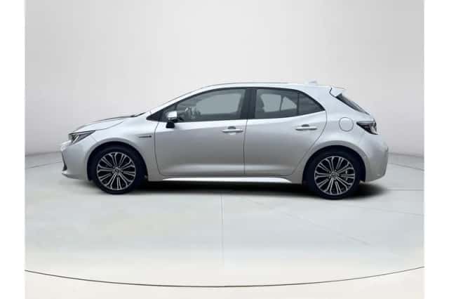 Toyota Corolla (2019) thumbnail 2
