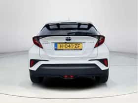 Toyota C-HR (2020) thumbnail 4