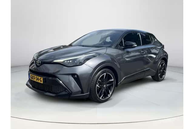 Toyota C-HR (2022) thumbnail 1