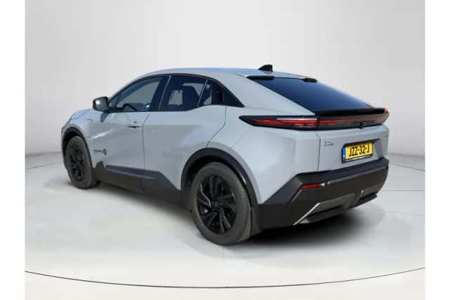 Toyota C-HR+ (2026) thumbnail 3
