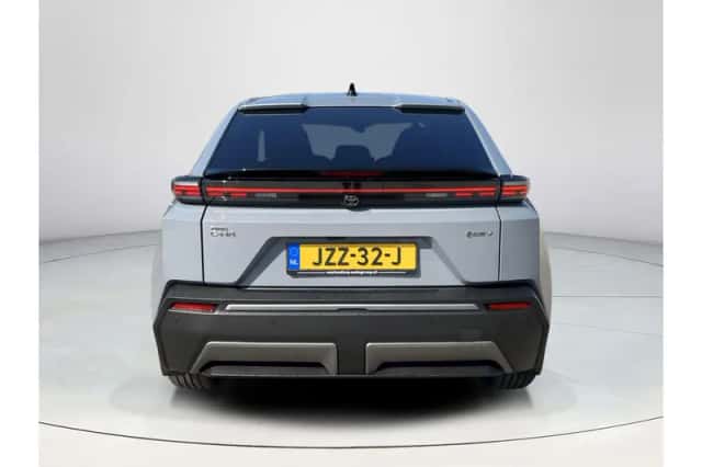 Toyota C-HR+ (2026) thumbnail 4