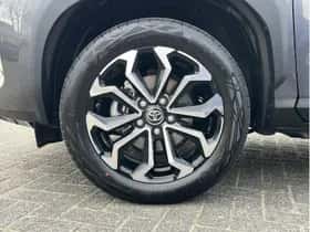 Toyota Yaris Cross (2025) thumbnail 9