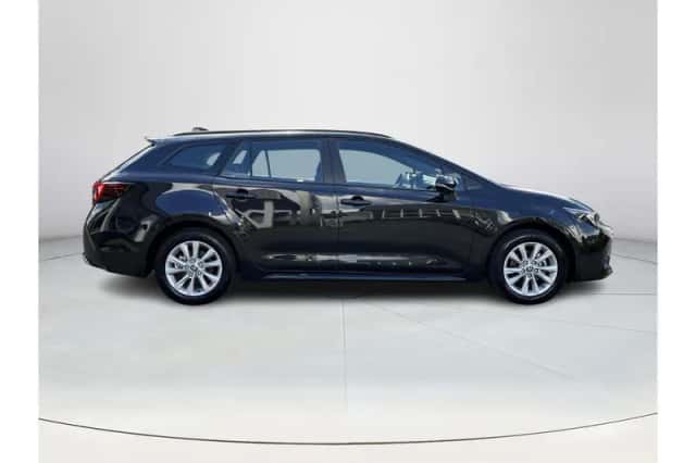 Toyota Corolla (2025) thumbnail 6