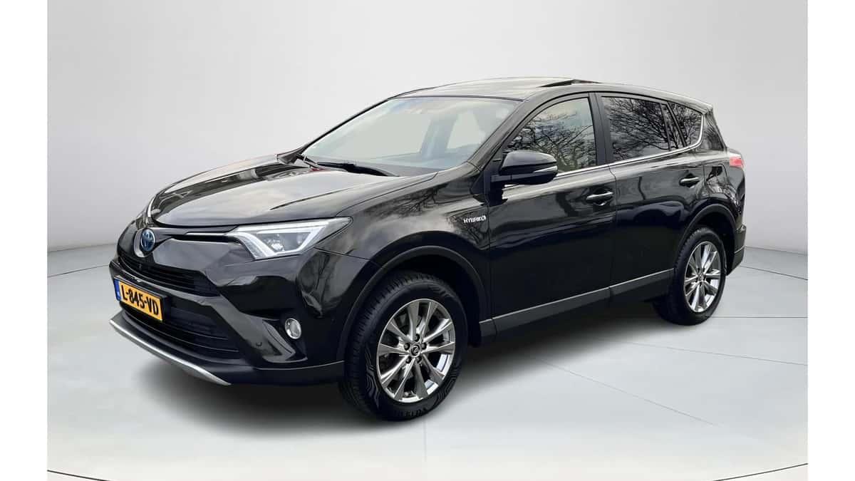 Toyota RAV4 (2016) — foto 1
