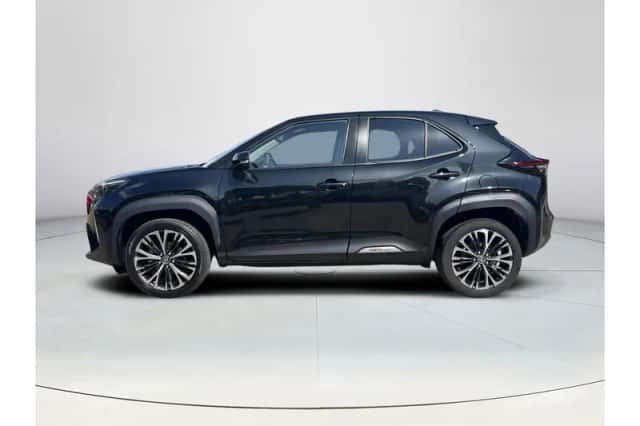 Toyota Yaris Cross (2022) thumbnail 2