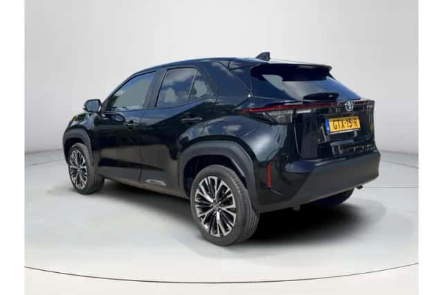 Toyota Yaris Cross (2022) thumbnail 3