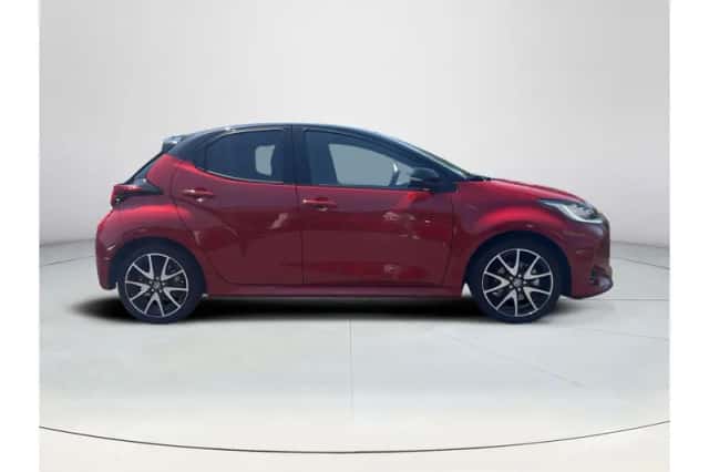 Toyota Yaris (2022) thumbnail 6