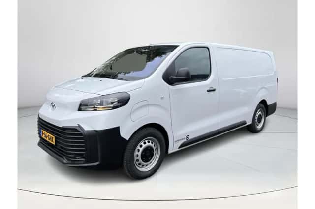 Toyota Proace (2024) thumbnail 1