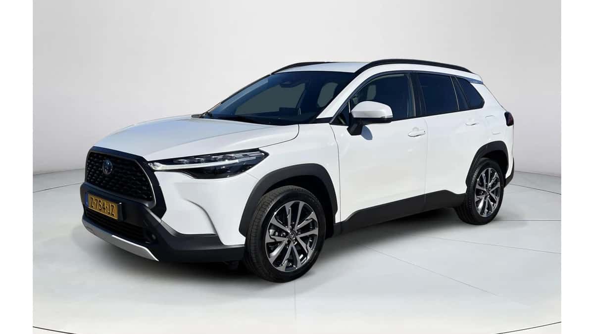 Toyota Corolla (2024) — foto 1