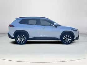 Toyota Corolla (2024) thumbnail 6