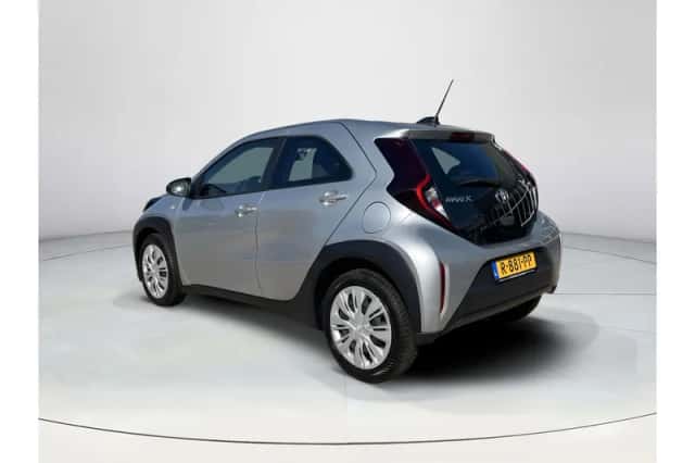Toyota Aygo X (2023) thumbnail 3