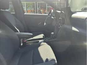 Toyota Yaris Cross (2025) thumbnail 16